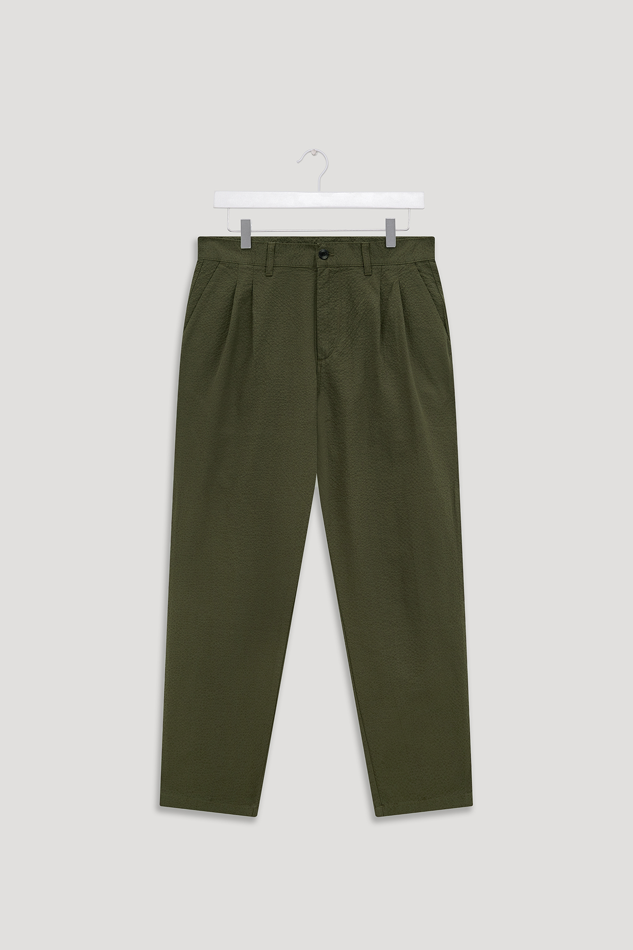 Seersucker Pleated Trouser