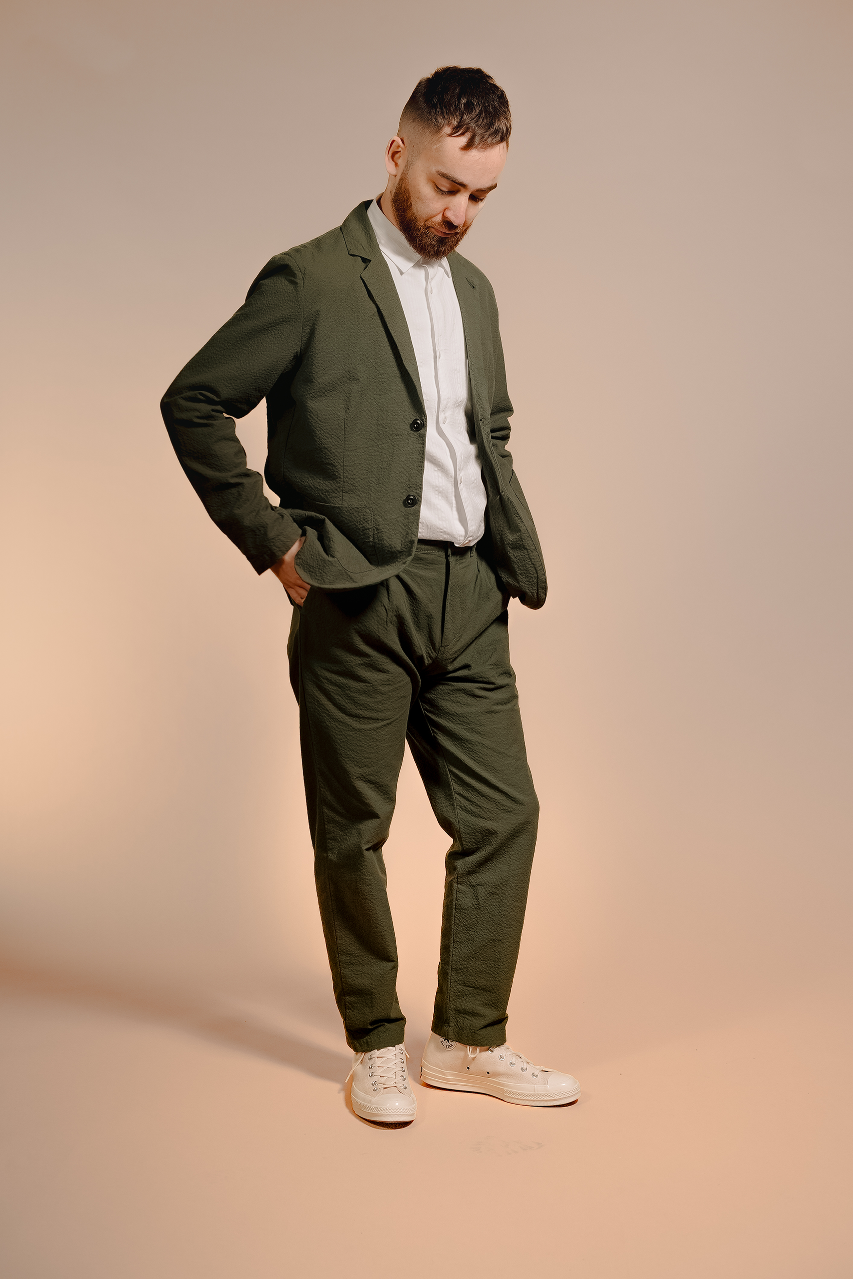 Seersucker Pleated Trouser