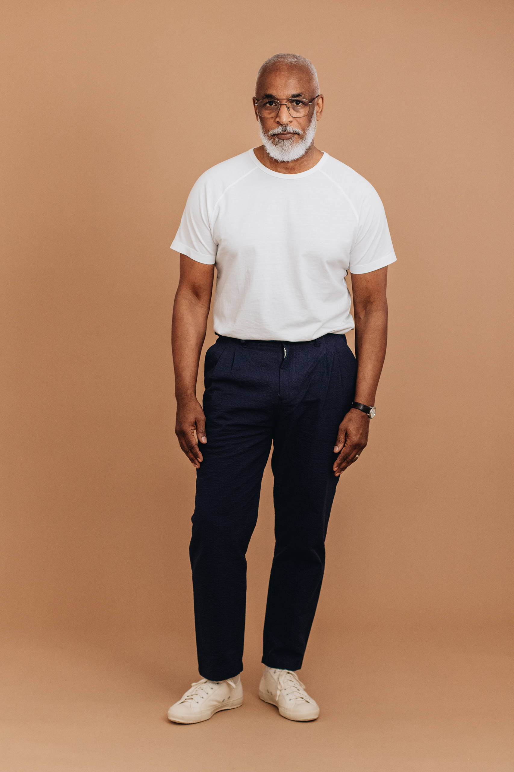 Mens pleated hot sale khaki pants